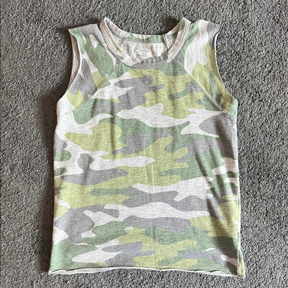 11 boys 5t tank tops - Picture 5 of 12